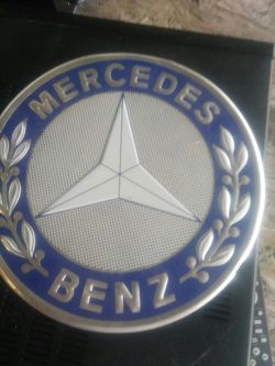 Mercedes Benz sign