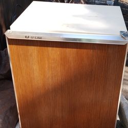 Mini Fridge And Freezer 