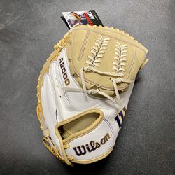 2023 A2000 Aubree Munro 34" Fastpitch Softball Catcher's Mitt, Exclusive Edition - The Dugout