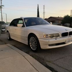 2001 BMW 740iL
