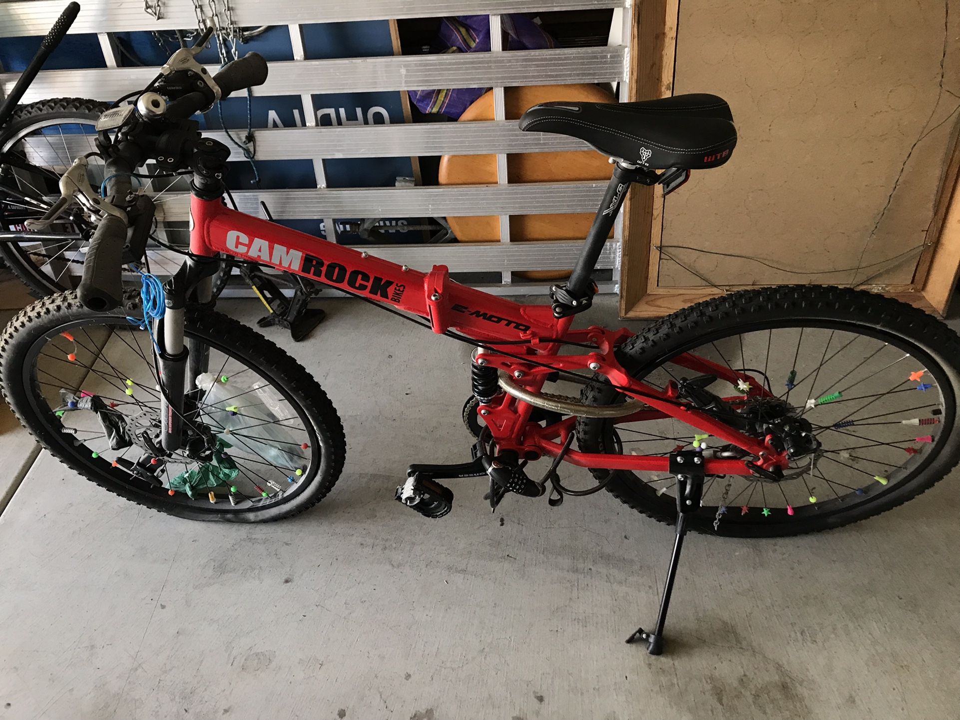 Cam rock 26 folding  mountain bike red new