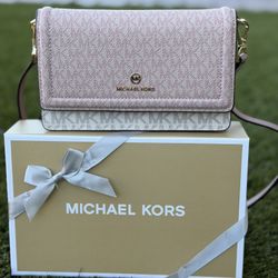 Michael Kors Smartphone Crossbody, New in Gift Box/Bolsa MK Nueva