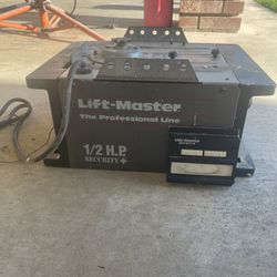 Garage door Opener 