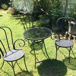 Vintage Wrought Iron Bistro Set 3 Chairs 1 Small Table 