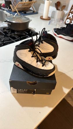 Jordan 9  size 10c