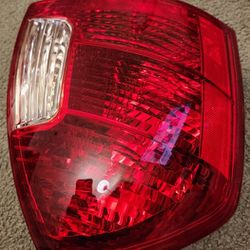 TAIL LIGHT ASSEMBLY 2007 HYUNDAI ACCENT BRAND NEW 