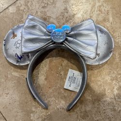 Disney 100 Years of Wonder Platinum Minnie Mouse Ears Headband