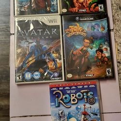 Set Of 5 Dvd' S Avatar +Harry Potter +Robots+TAK(2) +