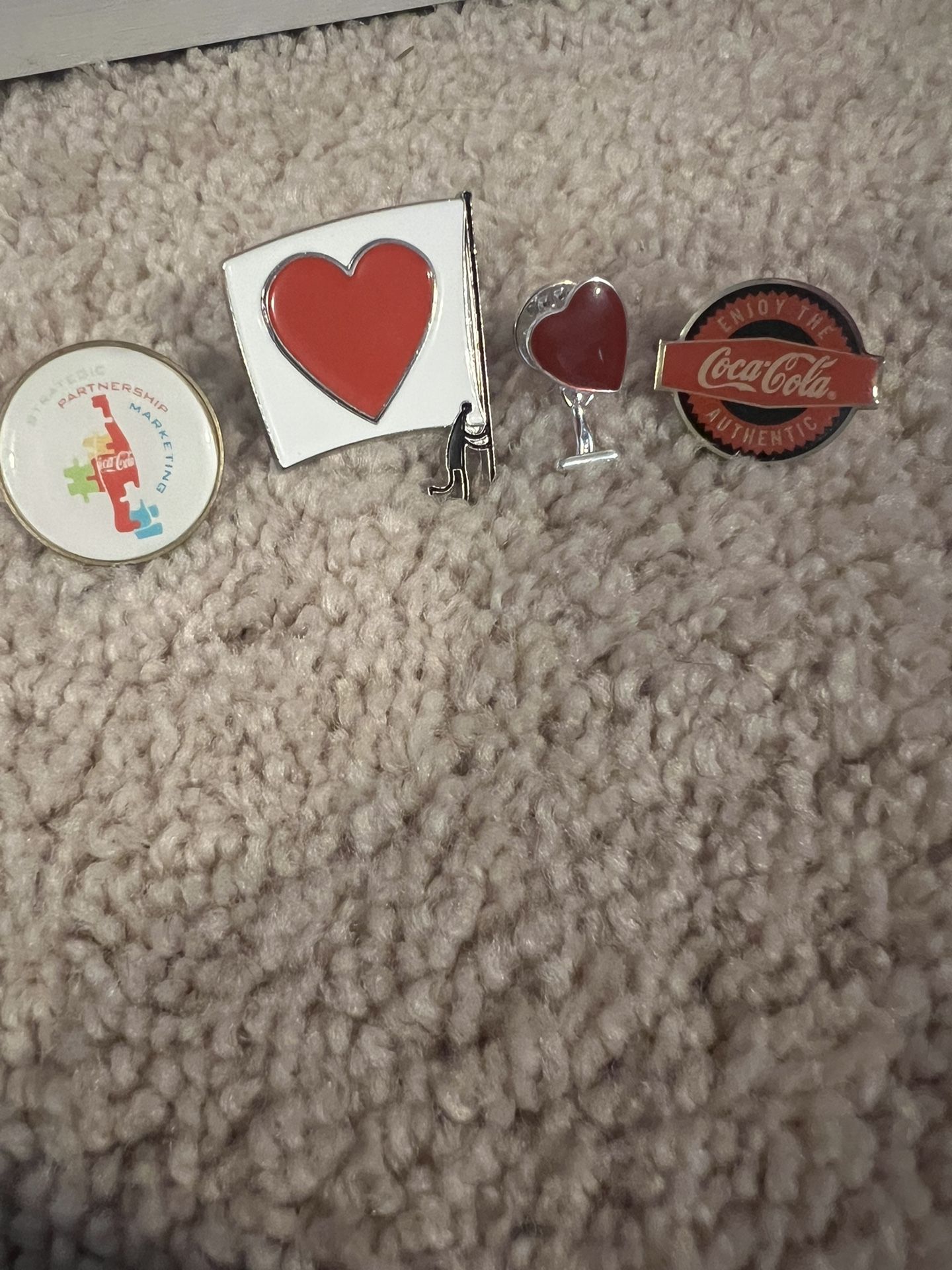 Coca Cola Pins