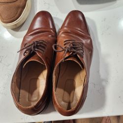 Shoes 15 Dollars Per Set 