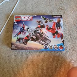 Captain America Vs Red Hulk Battle Lego Set