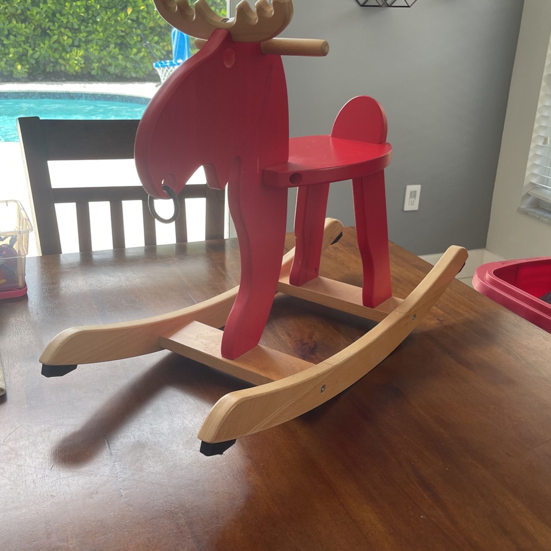 EKORRE Rocking moose, red/rubberwood