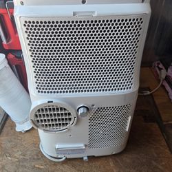 Toshiba,10000btu,White 