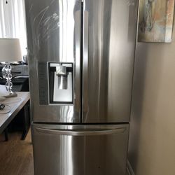 Lg Refrigerator French Doors $350