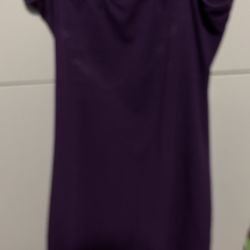 Purple  Juniors  Dress Size Med 