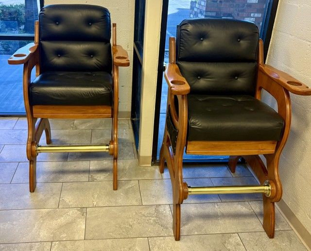 Mikhail Darafeev Theatre Mann Chair Set