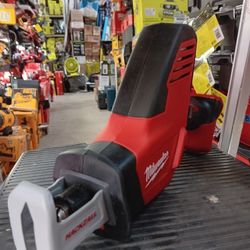 MILWAUKEE M12 CORDLESS HACK ZALL