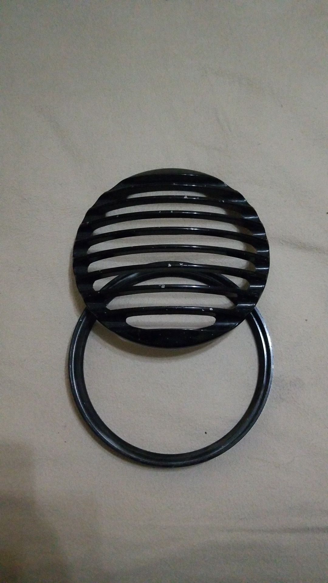 SPORTSTER HEADLIGHT GRILLE