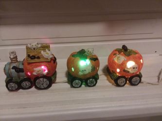 Halloween lighted pumpkin train