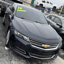2019 Chevrolet impala 150k millas 9000$ full price cash we finance with $4500