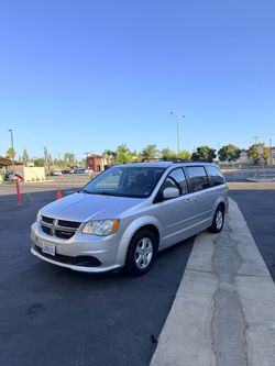 Dodge caravan 2012 SXT