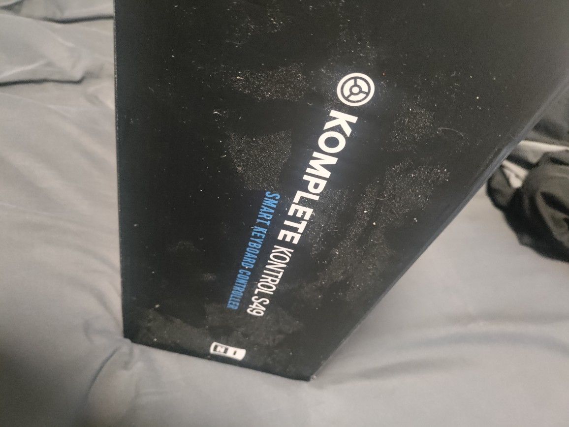 Komplete Kontrol S49