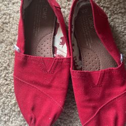 Red Toms
