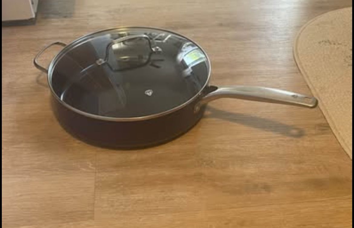 Blue Diamond Toxin Free Ceramic Metal Utensil Dishwasher, 5QT Saute pan
