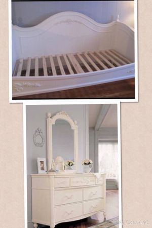 Isabella Daybed Dresser And Mirror By Young America Stanley