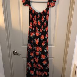 Women’s Floral Dress Size Small 