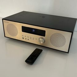  Insignia NS-HAIOR18 All-in-One Bluetooth Stereo CD Player AM/FM 