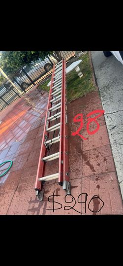Excellent Condition, 28 And 24 Feet Fiberglass Extension Ladders