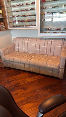 Sofa-Hide-a-Bed