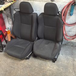 2015 Dodge Challenger Front Seats 