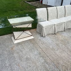 Heavy Glass Table+base+4 Matching chairs $249 CAN DELIVER!