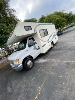 1999 Ford E-350