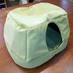Cat /small Dog Bed