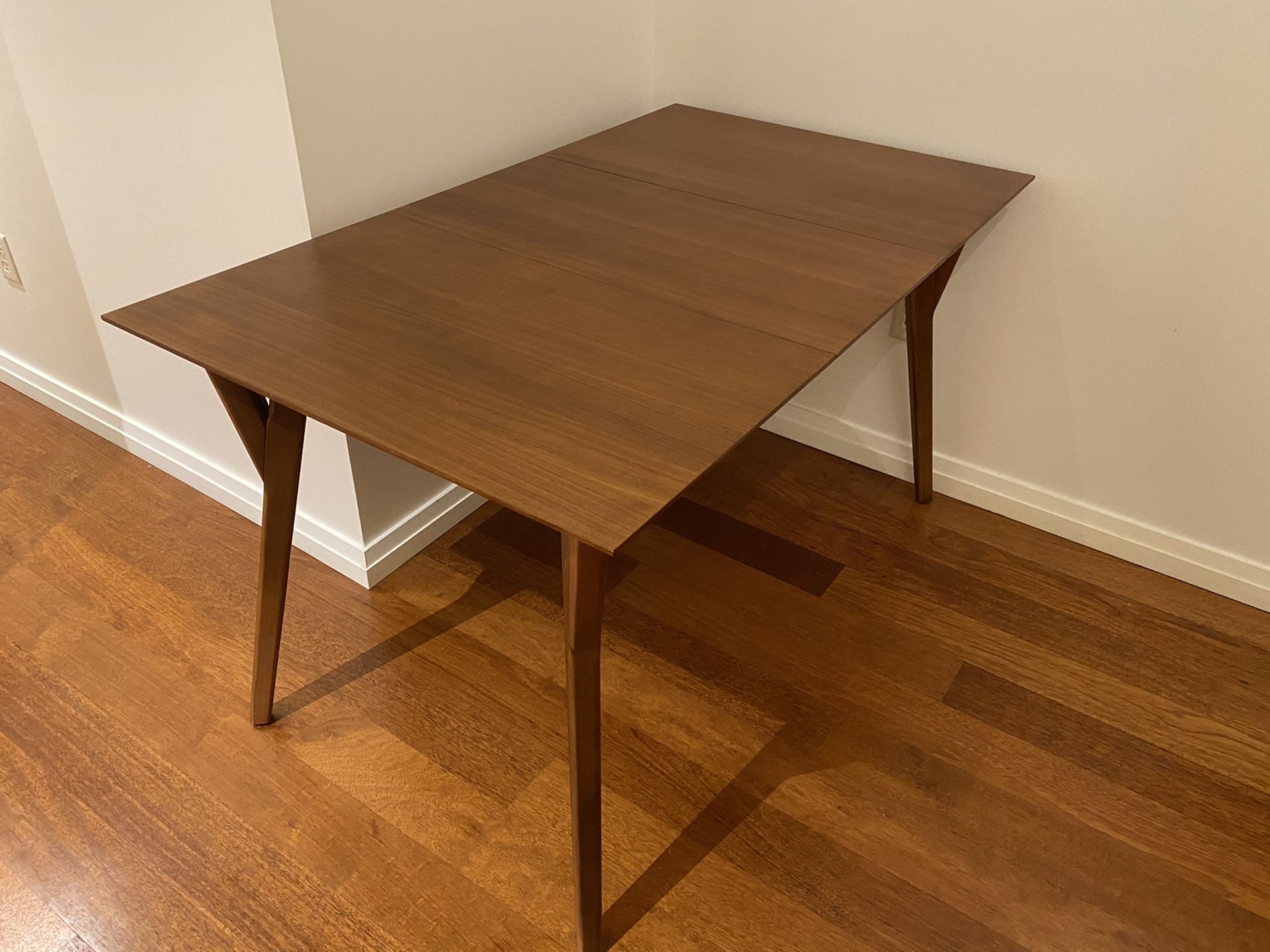 West Elm — Mid-Century Expandable Dining Table