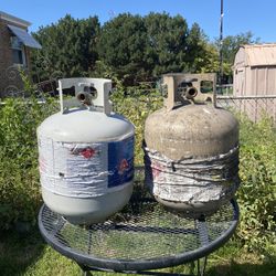 2 Propane Gas Tanks 