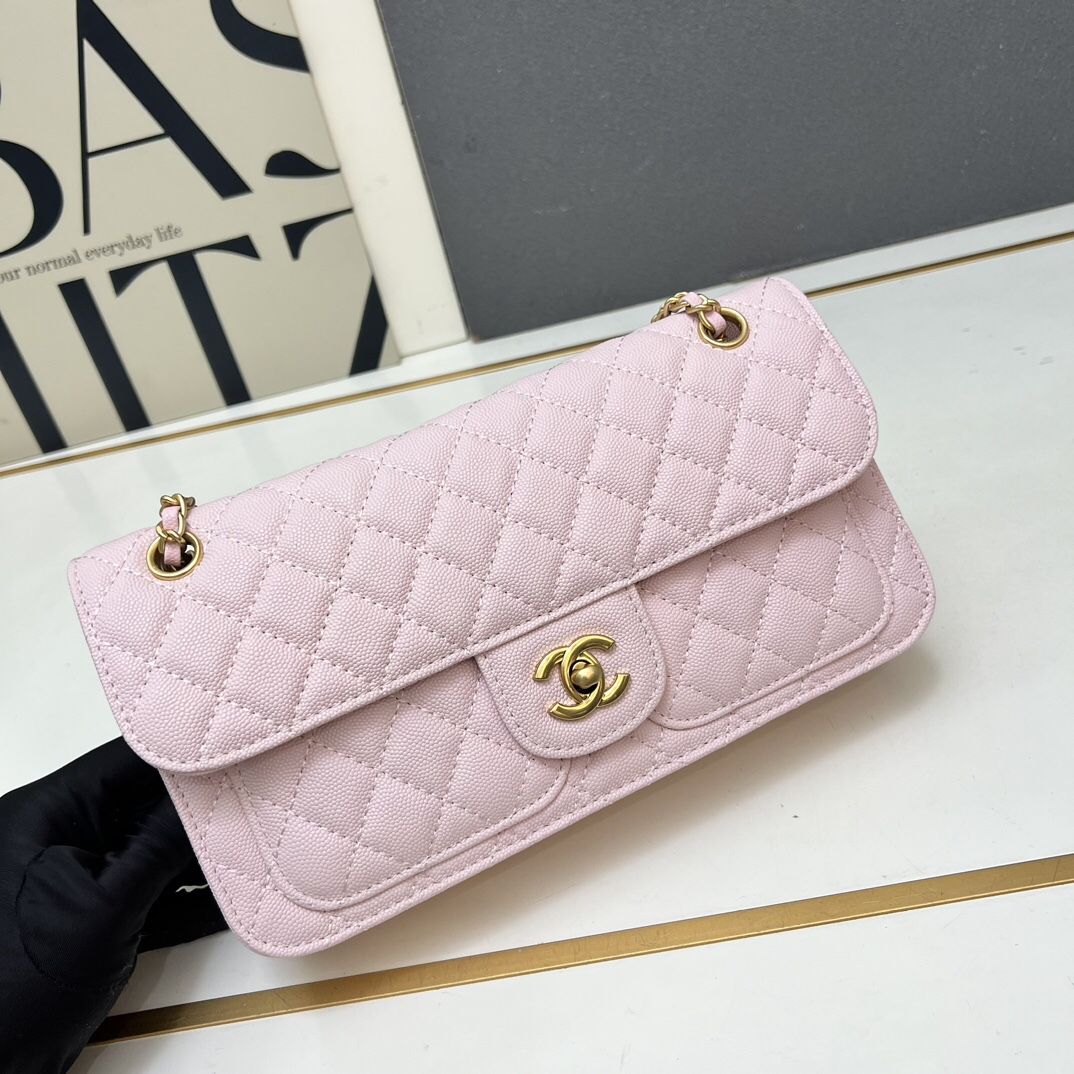 Women’s Leather Shoulder Bag
