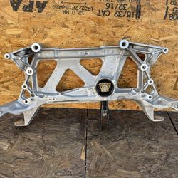 2022 - 2024 VOLKSWAGEN GOLF R - AUDI RS3 ENGINE CROSSMEMBER -  SUBFRAME OEM USED