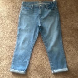 Levi Strauss womens skinny jeans