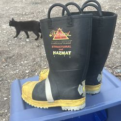 Men’s Thorogood Hellfire Hazmat Sz 11  Steel Toe Boots 