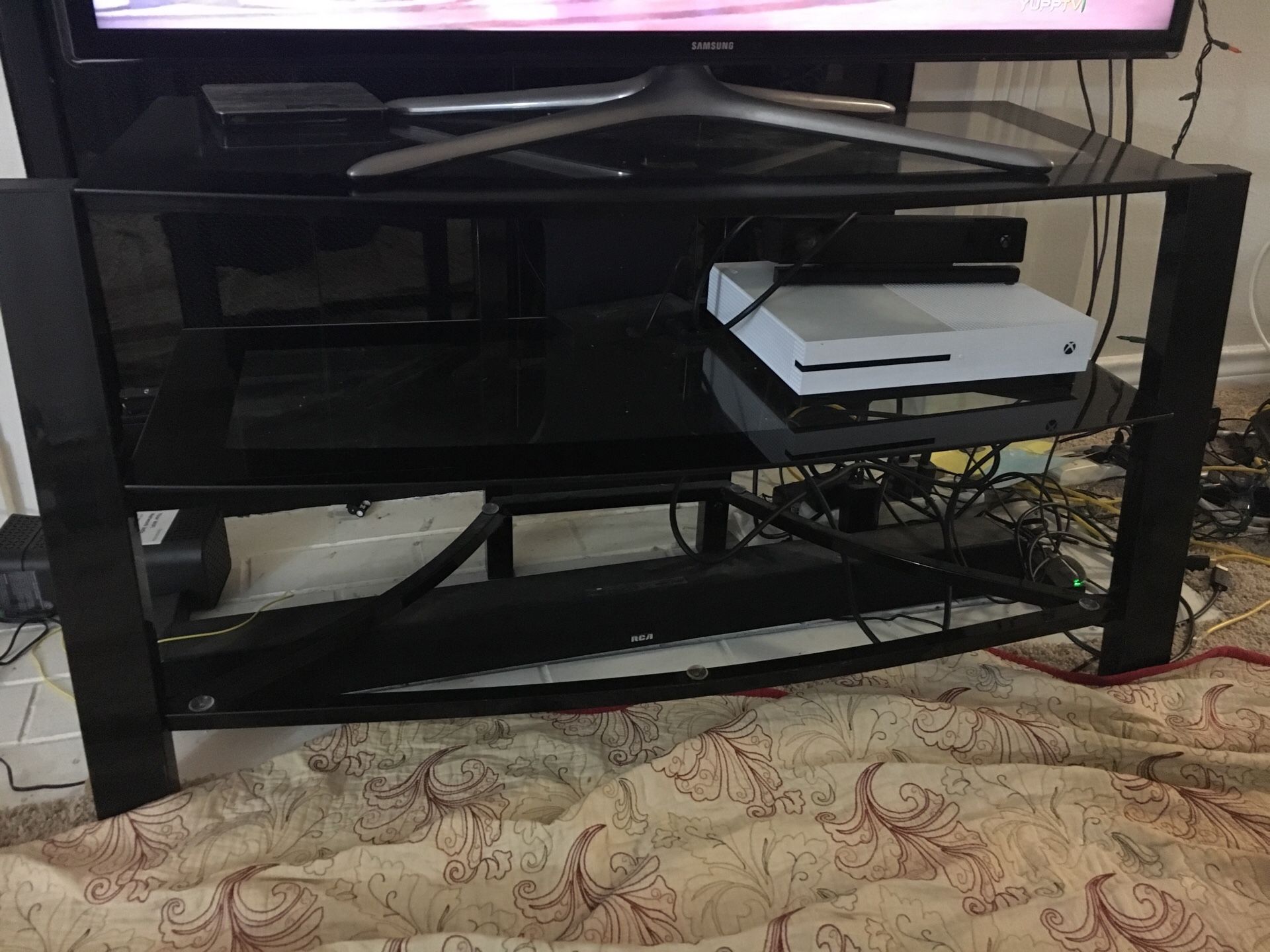 Tv stand