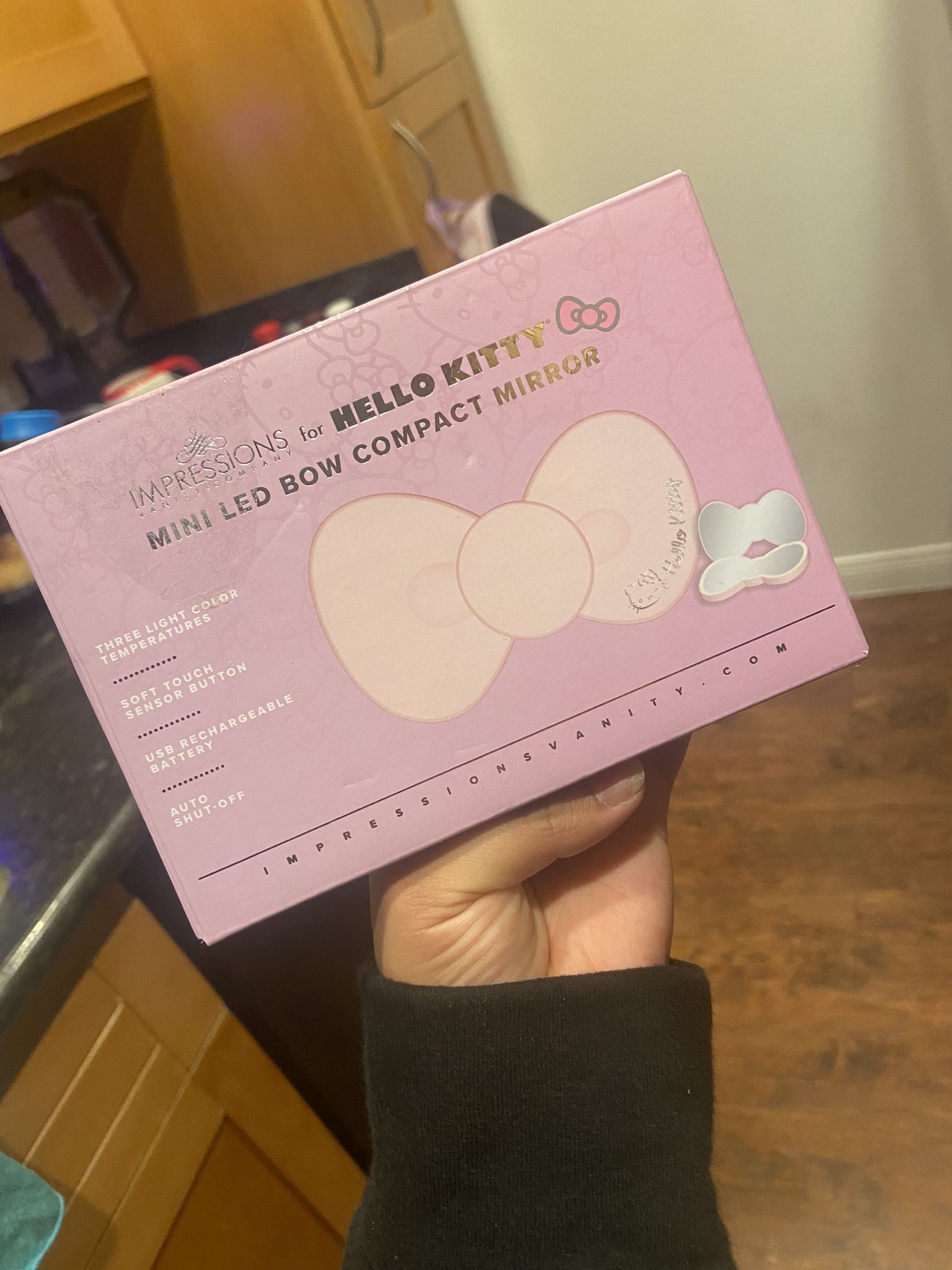 Hello Kitty Bow Mirror