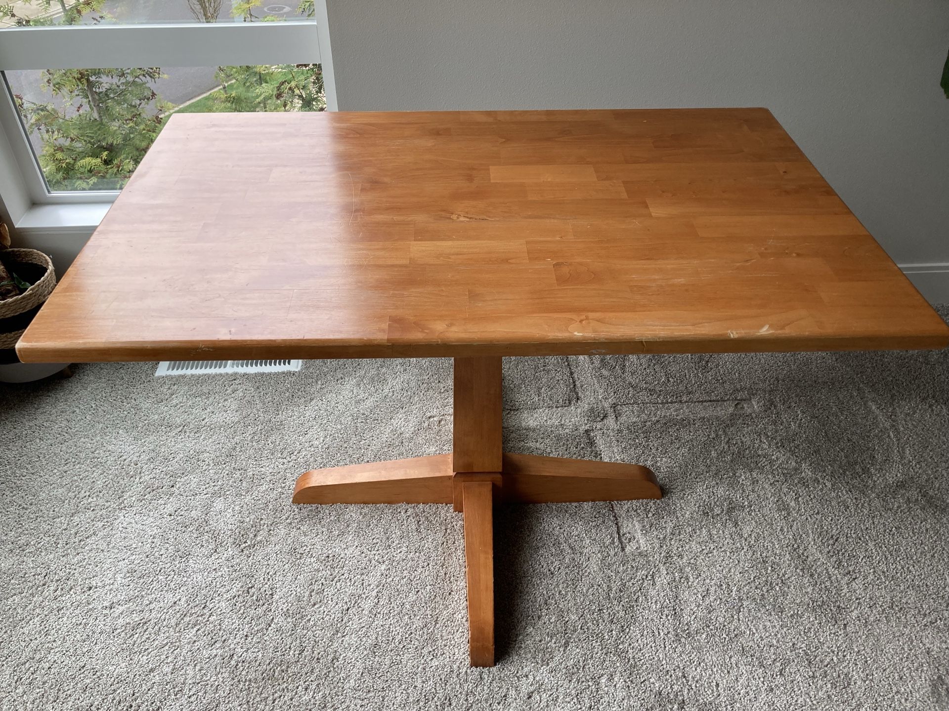 Dining / office table made of Maple wood