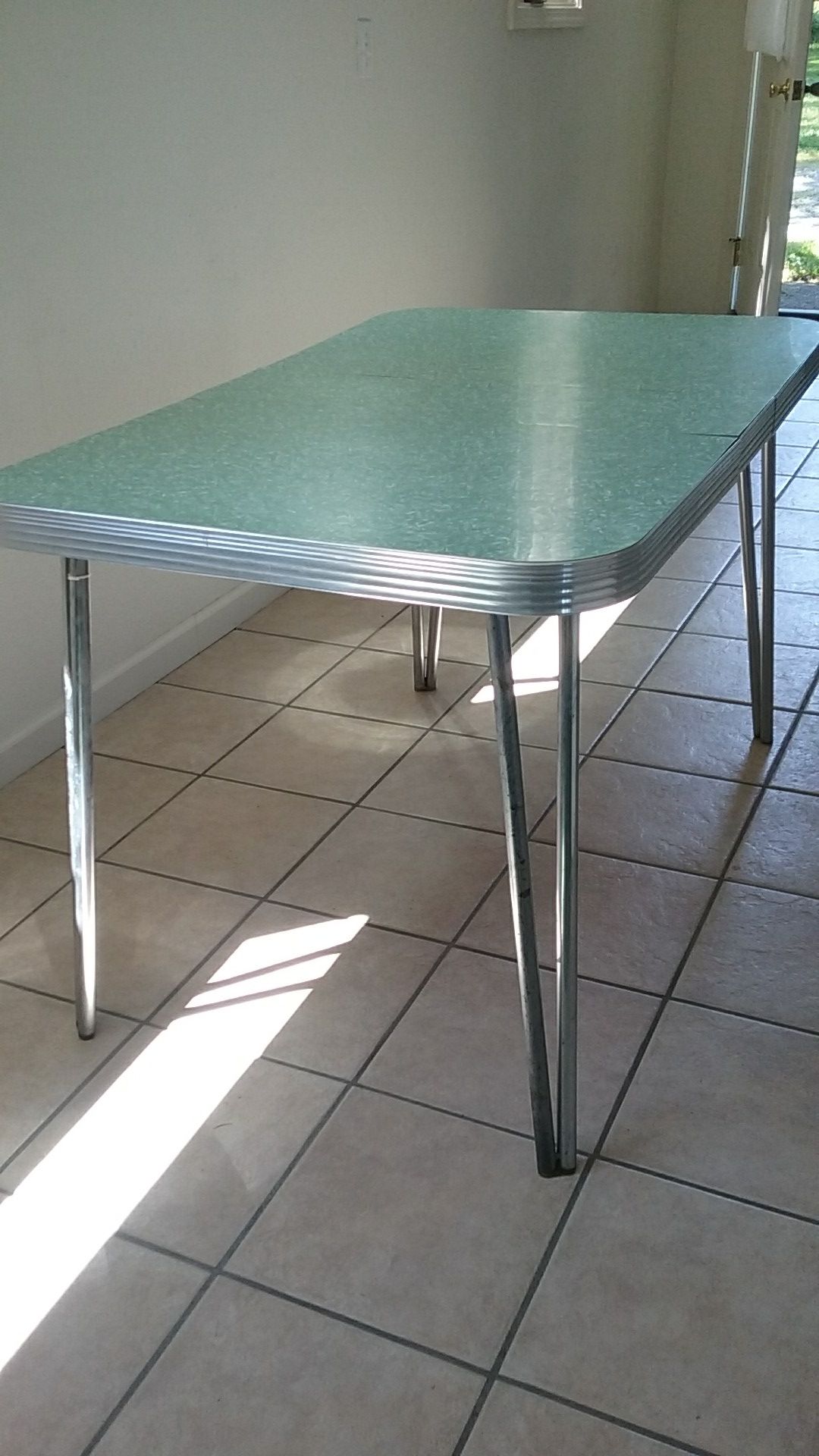 1950's Formica table