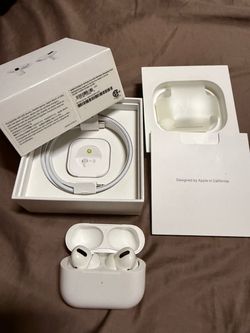 1st gen airpods pro (authentic)