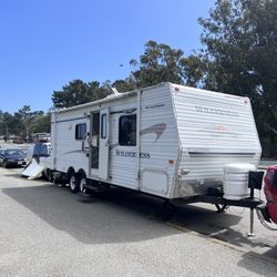 2005 Fleetwood Wilderness RV