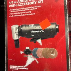 1/4 IN ANGLE DIE GRINDER WITH ACCESSORY KIT • Precision Gears and Bearings Reduce Vibration and Eliminate Grinding Wheel Imbalance • Low-weight Compos